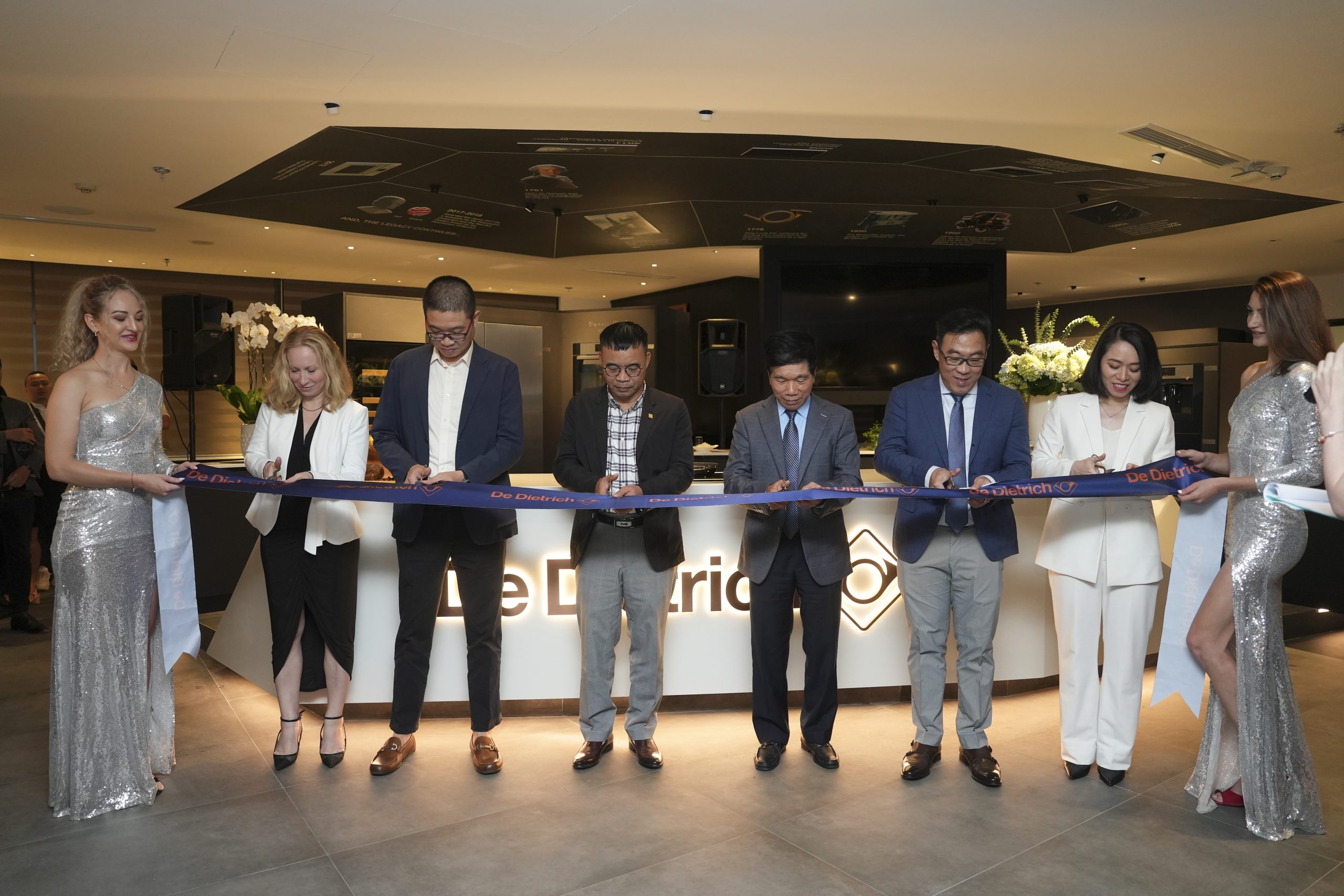 Deborah Home ra mắt showroom De Dietrich - Thương hiệu bếp hoàng gia Pháp