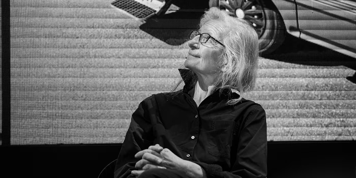Annie Leibovitz: “Nhà là tấm gương phản chiếu chúng ta”
