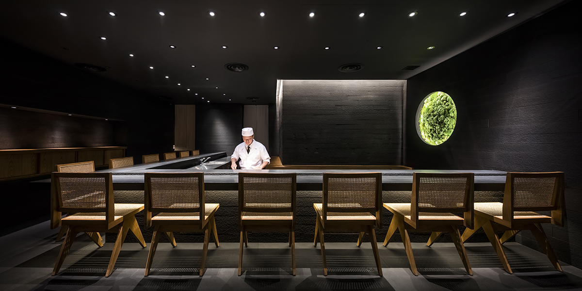 The Sauvage - Nhà hàng sushi từ đá bazan mang lại không gian ẩm thực mát mẻ giữa Sài Gòn nóng bức |  Inrestudio 